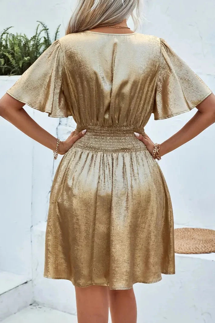 Laurie | Robe courte fluide à manches papillon et effet métallisé pour femme