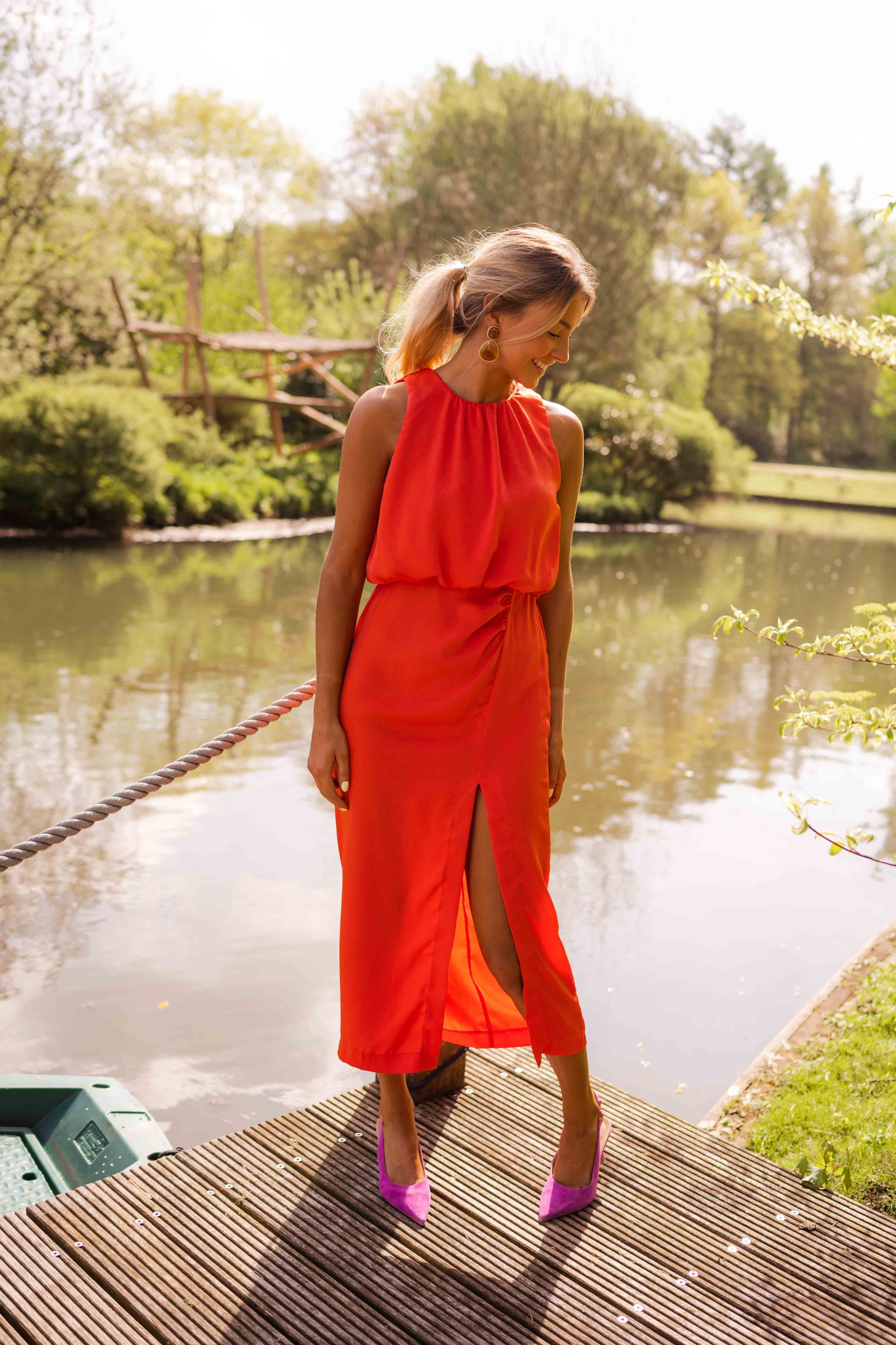 Élise | Robe d’été fluide à fente élégante