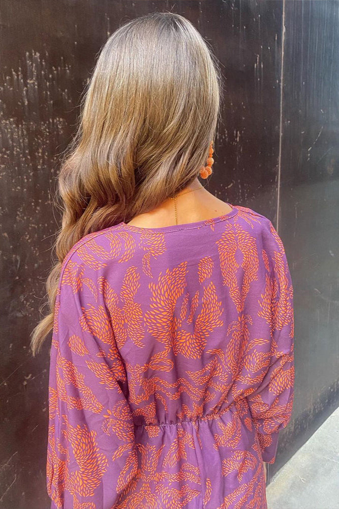 Yasmine | Robe midi à manches longues et imprimé doré pour femme