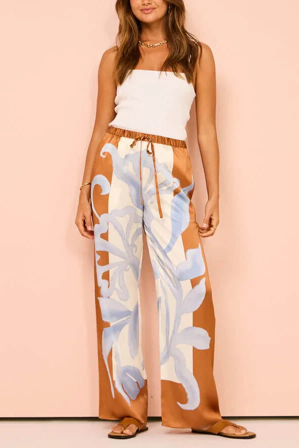Naëlle | Ensemble pantalon fluide et chemise satinée à motif végétal pour femme